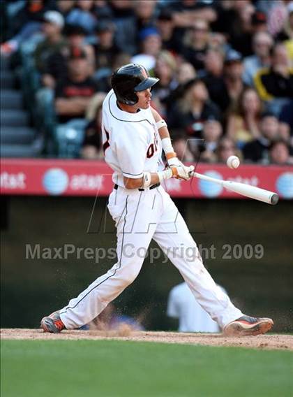 Thumbnail 3 in Huntington Beach vs. Crespi (CIF SS D2 Final) photogallery.