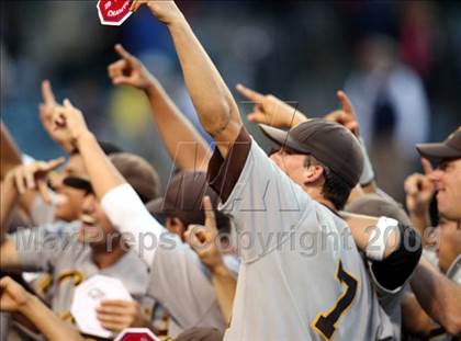 Thumbnail 1 in Huntington Beach vs. Crespi (CIF SS D2 Final) photogallery.