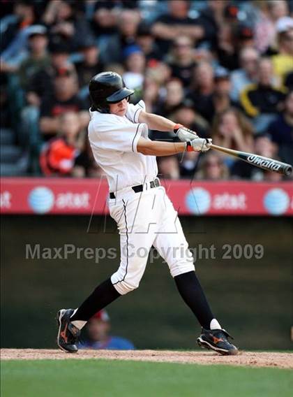 Thumbnail 1 in Huntington Beach vs. Crespi (CIF SS D2 Final) photogallery.