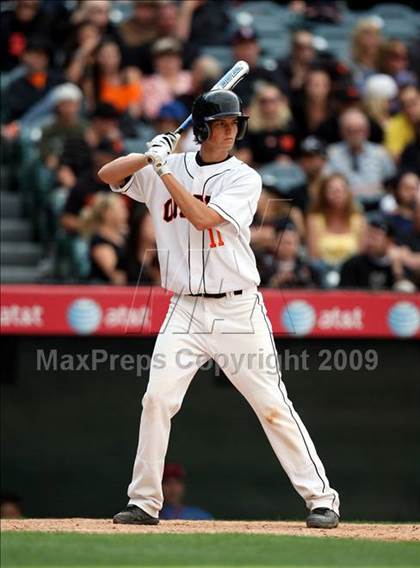 Thumbnail 3 in Huntington Beach vs. Crespi (CIF SS D2 Final) photogallery.