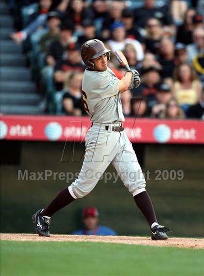 Thumbnail 3 in Huntington Beach vs. Crespi (CIF SS D2 Final) photogallery.