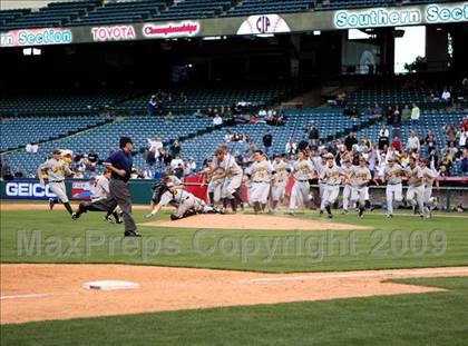Thumbnail 2 in Huntington Beach vs. Crespi (CIF SS D2 Final) photogallery.