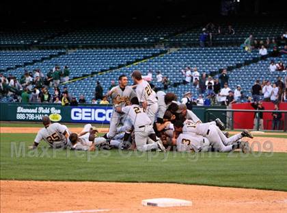 Thumbnail 1 in Huntington Beach vs. Crespi (CIF SS D2 Final) photogallery.