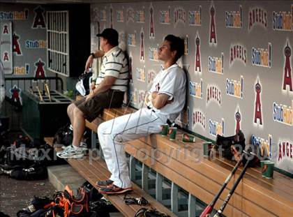 Thumbnail 1 in Huntington Beach vs. Crespi (CIF SS D2 Final) photogallery.