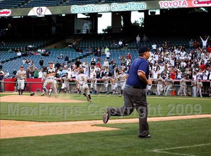Thumbnail 2 in Huntington Beach vs. Crespi (CIF SS D2 Final) photogallery.