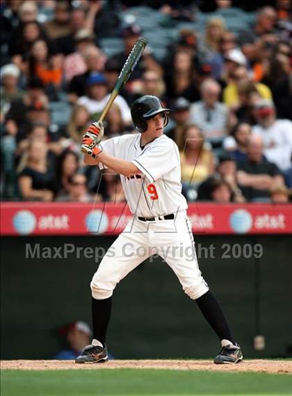 Thumbnail 2 in Huntington Beach vs. Crespi (CIF SS D2 Final) photogallery.