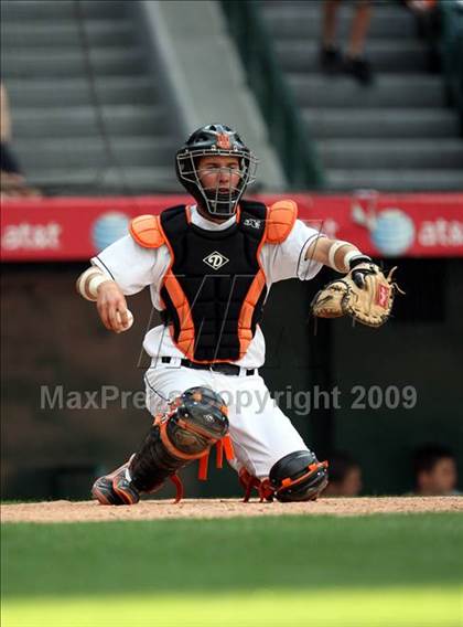Thumbnail 1 in Huntington Beach vs. Crespi (CIF SS D2 Final) photogallery.