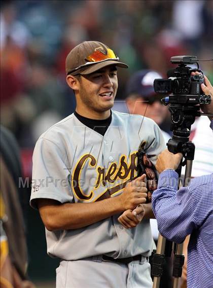 Thumbnail 2 in Huntington Beach vs. Crespi (CIF SS D2 Final) photogallery.