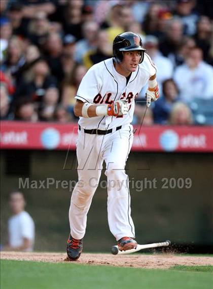 Thumbnail 2 in Huntington Beach vs. Crespi (CIF SS D2 Final) photogallery.