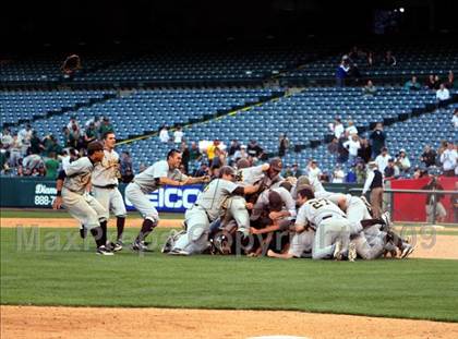Thumbnail 2 in Huntington Beach vs. Crespi (CIF SS D2 Final) photogallery.