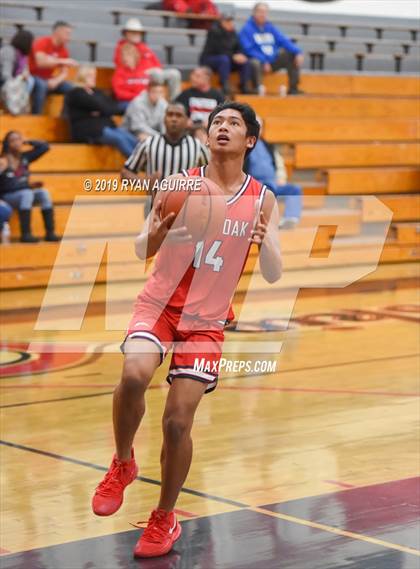 Thumbnail 3 in Great Oak vs. Westminster photogallery.