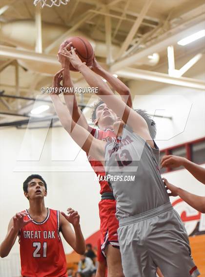 Thumbnail 1 in Great Oak vs. Westminster photogallery.