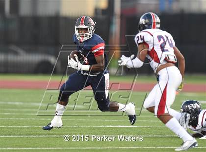 Thumbnail 3 in Ehret vs. Riverside Academy photogallery.