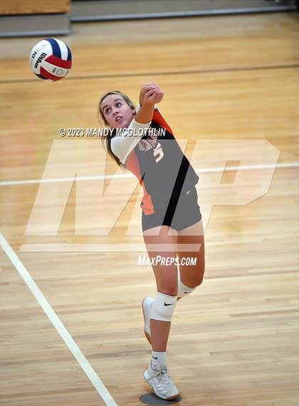 Thumbnail 3 in Greenview @ Illini Bluffs photogallery.