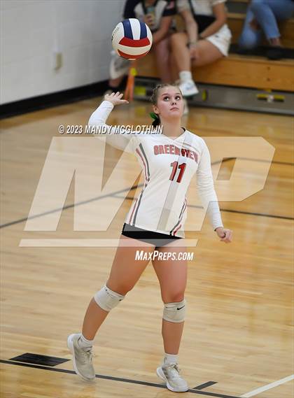 Thumbnail 3 in Greenview @ Illini Bluffs photogallery.
