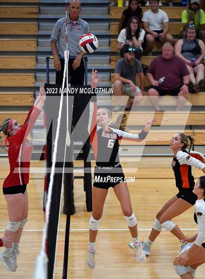 Thumbnail 3 in Greenview @ Illini Bluffs photogallery.