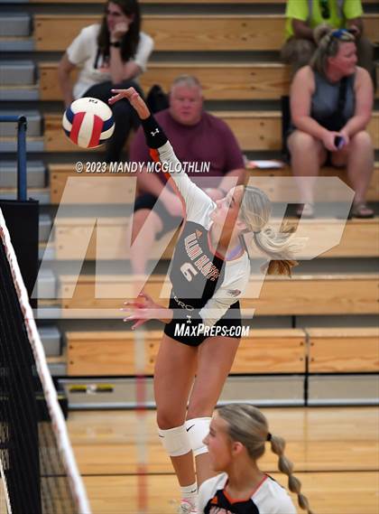 Thumbnail 3 in Greenview @ Illini Bluffs photogallery.