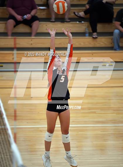 Thumbnail 1 in Greenview @ Illini Bluffs photogallery.