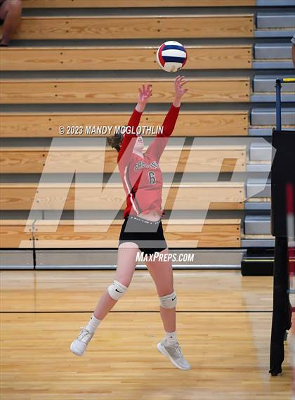 Thumbnail 1 in Greenview @ Illini Bluffs photogallery.