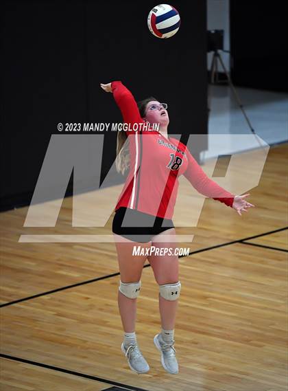 Thumbnail 2 in Greenview @ Illini Bluffs photogallery.
