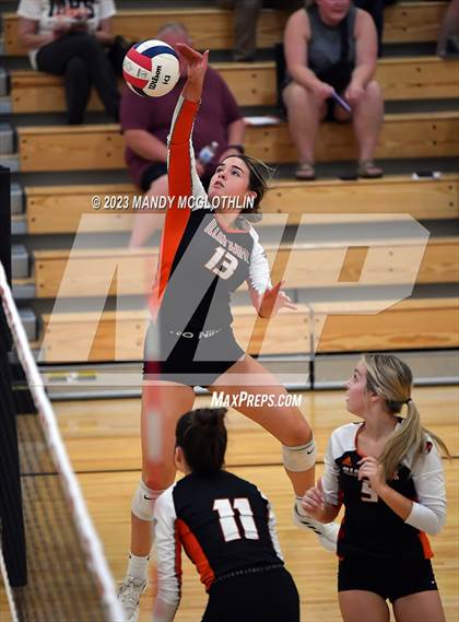 Thumbnail 3 in Greenview @ Illini Bluffs photogallery.