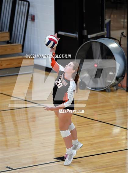 Thumbnail 1 in Greenview @ Illini Bluffs photogallery.
