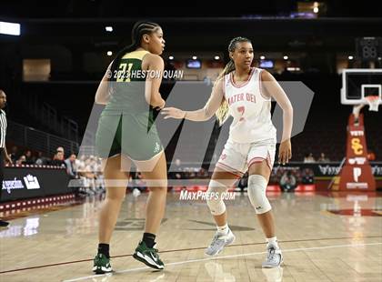 Thumbnail 1 in Mater Dei vs. St. Vincent-St. Mary (Chosen 1's Invitational) photogallery.
