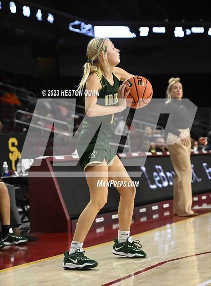 Thumbnail 3 in Mater Dei vs. St. Vincent-St. Mary (Chosen 1's Invitational) photogallery.