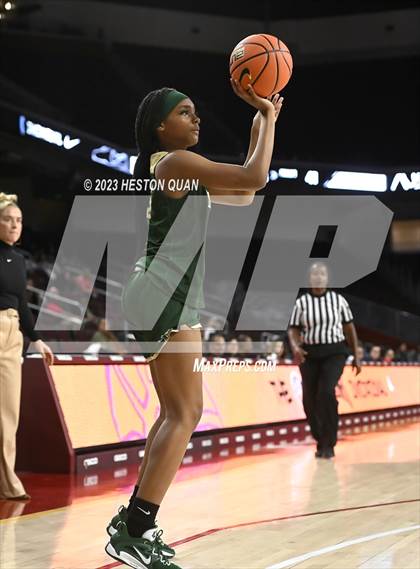 Thumbnail 1 in Mater Dei vs. St. Vincent-St. Mary (Chosen 1's Invitational) photogallery.