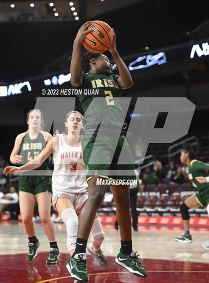 Thumbnail 3 in Mater Dei vs. St. Vincent-St. Mary (Chosen 1's Invitational) photogallery.