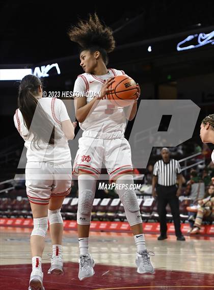 Thumbnail 2 in Mater Dei vs. St. Vincent-St. Mary (Chosen 1's Invitational) photogallery.