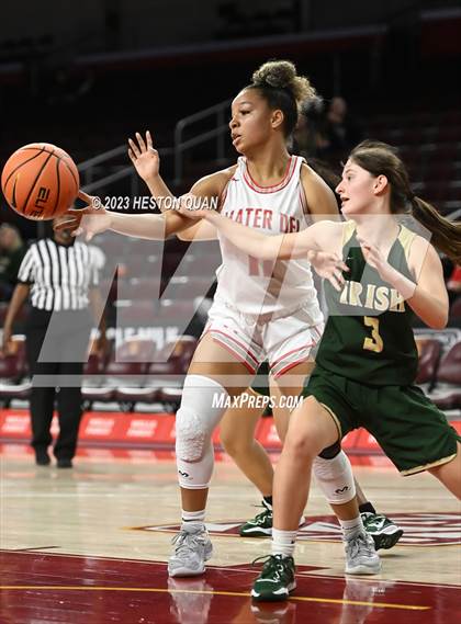 Thumbnail 3 in Mater Dei vs. St. Vincent-St. Mary (Chosen 1's Invitational) photogallery.