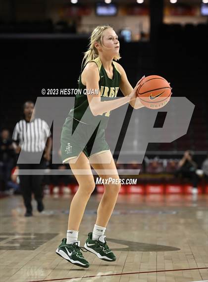 Thumbnail 2 in Mater Dei vs. St. Vincent-St. Mary (Chosen 1's Invitational) photogallery.