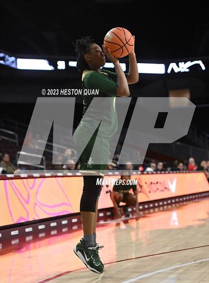 Thumbnail 3 in Mater Dei vs. St. Vincent-St. Mary (Chosen 1's Invitational) photogallery.