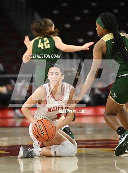 Thumbnail 3 in Mater Dei vs. St. Vincent-St. Mary (Chosen 1's Invitational) photogallery.