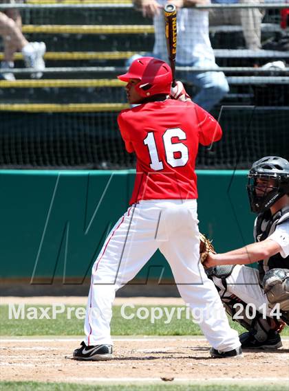 Thumbnail 3 in Justin-Siena vs. Saint Mary's (CIF NCS D4 Final) photogallery.