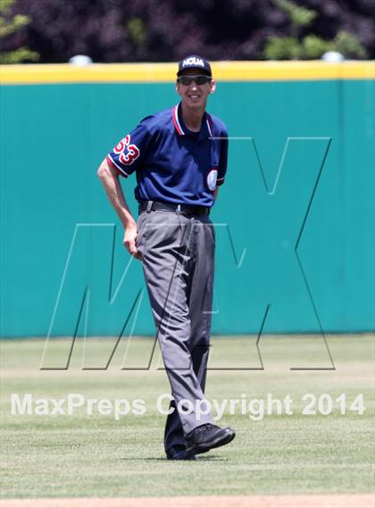 Thumbnail 1 in Justin-Siena vs. Saint Mary's (CIF NCS D4 Final) photogallery.