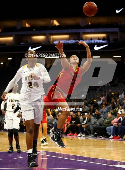 Thumbnail 1 in Bishop O'Dowd vs Rosary Academy (CIF State D1 Final) photogallery.