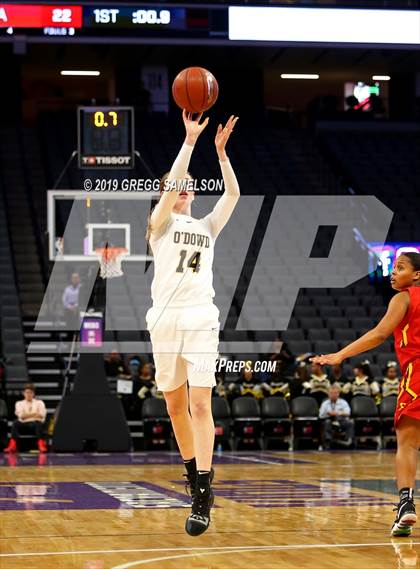 Thumbnail 1 in Bishop O'Dowd vs Rosary Academy (CIF State D1 Final) photogallery.