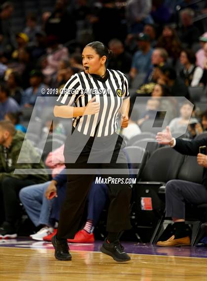 Thumbnail 3 in Bishop O'Dowd vs Rosary Academy (CIF State D1 Final) photogallery.