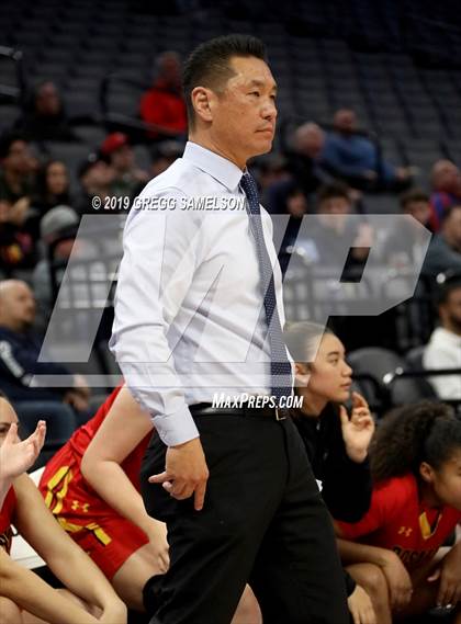 Thumbnail 2 in Bishop O'Dowd vs Rosary Academy (CIF State D1 Final) photogallery.