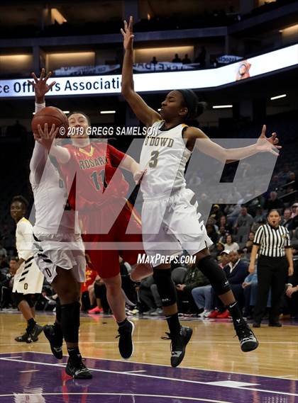 Thumbnail 1 in Bishop O'Dowd vs Rosary Academy (CIF State D1 Final) photogallery.