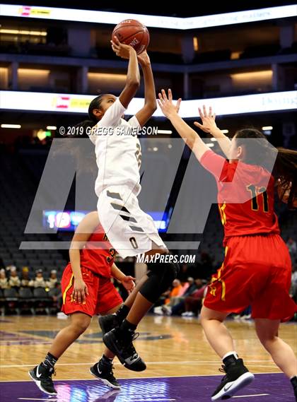 Thumbnail 1 in Bishop O'Dowd vs Rosary Academy (CIF State D1 Final) photogallery.