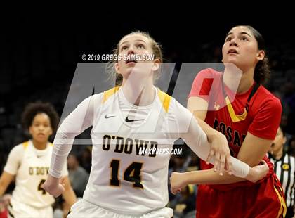 Thumbnail 1 in Bishop O'Dowd vs Rosary Academy (CIF State D1 Final) photogallery.