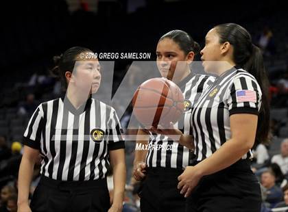 Thumbnail 1 in Bishop O'Dowd vs Rosary Academy (CIF State D1 Final) photogallery.