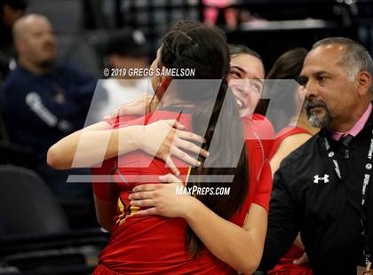 Thumbnail 2 in Bishop O'Dowd vs Rosary Academy (CIF State D1 Final) photogallery.