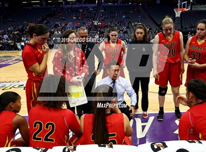 Thumbnail 3 in Bishop O'Dowd vs Rosary Academy (CIF State D1 Final) photogallery.