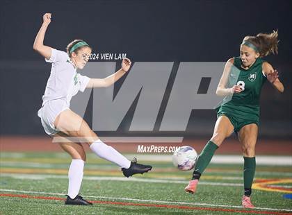 Thumbnail 1 in Archie Williams @ Miramonte photogallery.