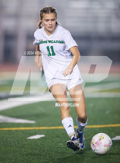 Thumbnail 1 in Archie Williams @ Miramonte photogallery.