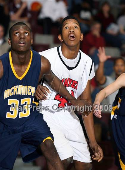 Thumbnail 2 in McKinney vs SA Wagner (Sherman Holiday Tournament) photogallery.